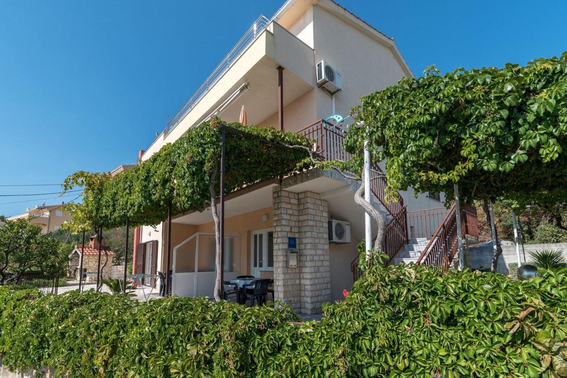 Apartments Vin Trogir Exterior foto